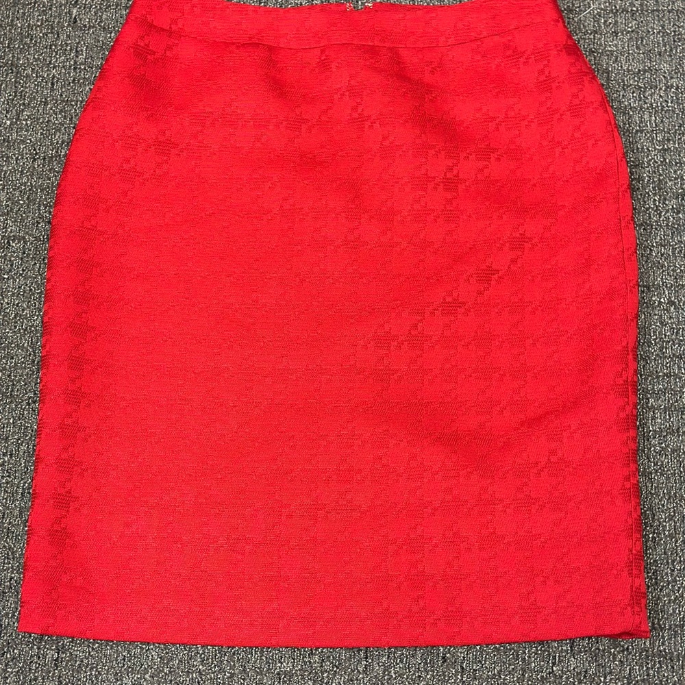 JM Studio John Meyer Vibrant Red Pencil Skirt Womens Sz 10 Business NWT